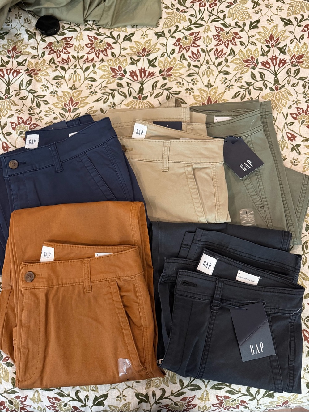Lot of 5 Gap Girlfriend Khaki High Rise Pants